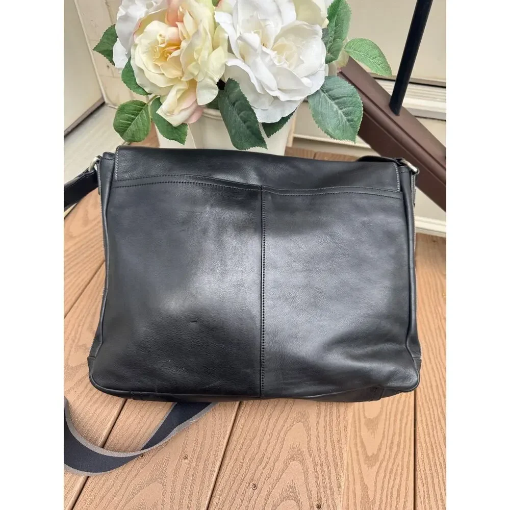 Coach HERITAGE LEATHER MESSENGER (COACH F70556) SILVER/BLACK (210